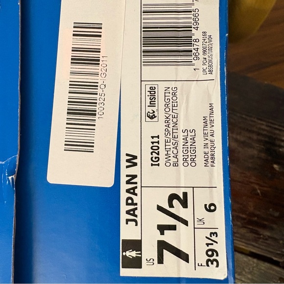 Adidas Japan Women’s 7.5 Retro Leather Sneakers New w/ Box - Picture 5 of 6